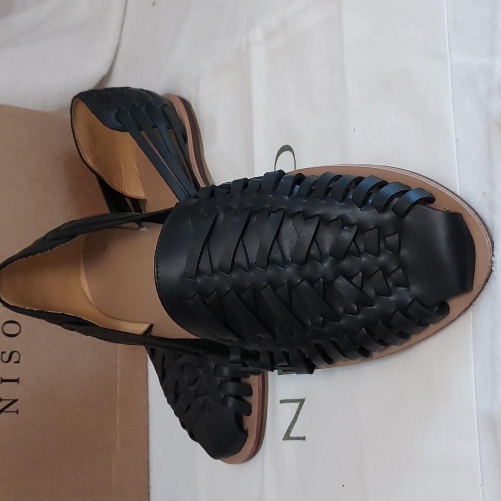 Nisolo Black Woven Leather Huarache Sandals - Picture 9 of 14